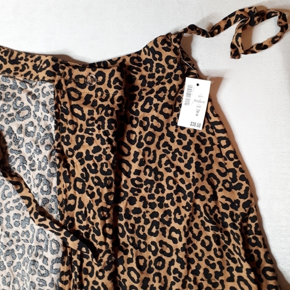 Women's Aeropostale Leopard Wrap Skirt Size Medium - Picture 2 of 6